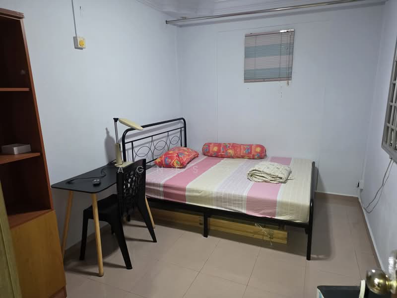 854 Jurong West Street 81, 854 Jurong West Street 81, 3 Bedrooms, 1,300 sqft, HDB Flat For Rent, by Agnes Teo, 500153787 - Bedroom - PropertyGuru.com.sg