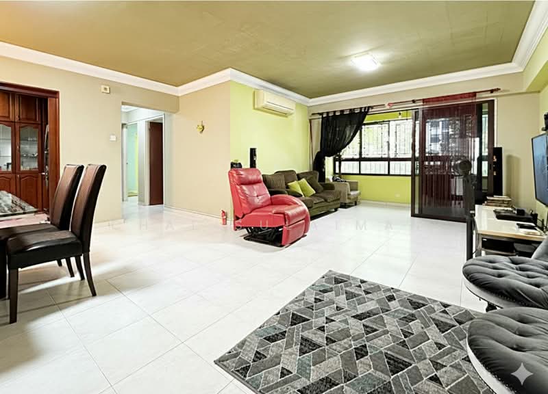 529 Woodlands Drive 14, 529 Woodlands Drive 14, 3 Bedrooms, 1,323 sqft, HDB Flat For Sale, by Chal Sulaiman, 500153797 - Living Room - PropertyGuru.com.sg
