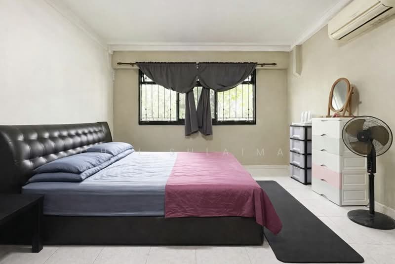 529 Woodlands Drive 14, 529 Woodlands Drive 14, 3 Bedrooms, 1,323 sqft, HDB Flat For Sale, by Chal Sulaiman, 500153797 - Bedroom - PropertyGuru.com.sg
