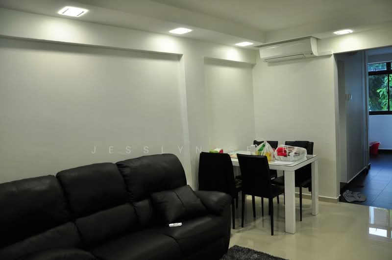 97 Jalan Dua, 97 Jalan Dua, 2 Bedrooms, 603 sqft, HDB Flat For Sale, by Jesslyn Seah, 500153801 - Living Room - PropertyGuru.com.sg