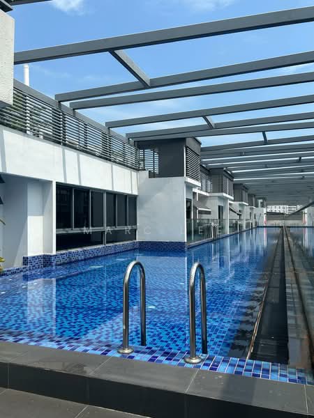 The Promenade @ Pelikat, 183 Jalan Pelikat, 3 Bedrooms, 1,389 sqft, Condominium For Sale, by Marc Lee, 500153804 - Pool - PropertyGuru.com.sg