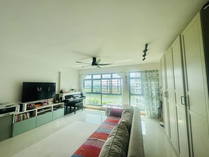 315A Punggol Way, 315A Punggol Way, 3 Bedrooms, 1,216 sqft, HDB Flat For Sale, by Mitchelle Wong, 500153813 - Living Room - PropertyGuru.com.sg
