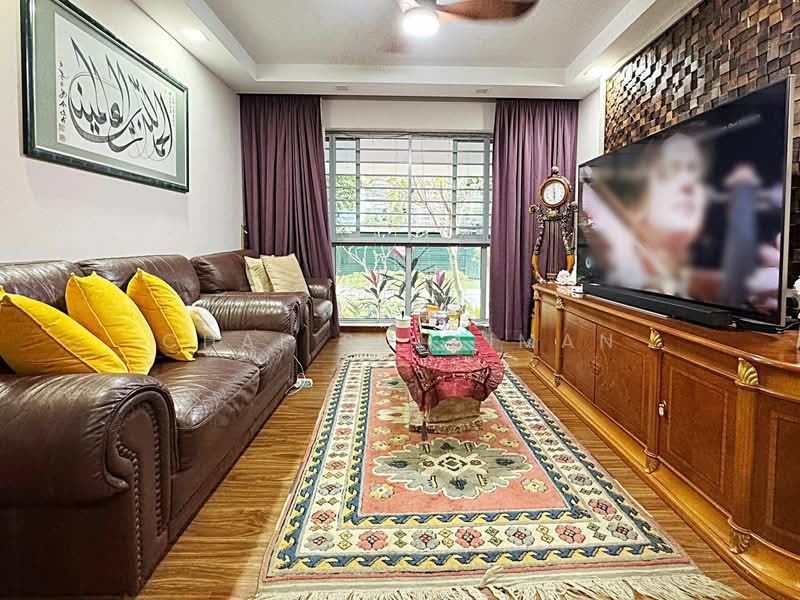 515B Tampines Central 7, 515B Tampines Central 7, 3 Bedrooms, 1,130 sqft, HDB Flat For Sale, by Chal Sulaiman, 500153820 - Living Room - PropertyGuru.com.sg