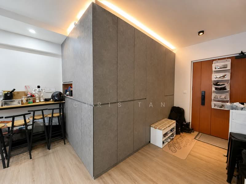 783A Woodlands Rise, 783A Woodlands Rise, 3 Bedrooms, 1,216 sqft, HDB Flat For Sale, by Chris Tan, 500153824 - Entrance - PropertyGuru.com.sg
