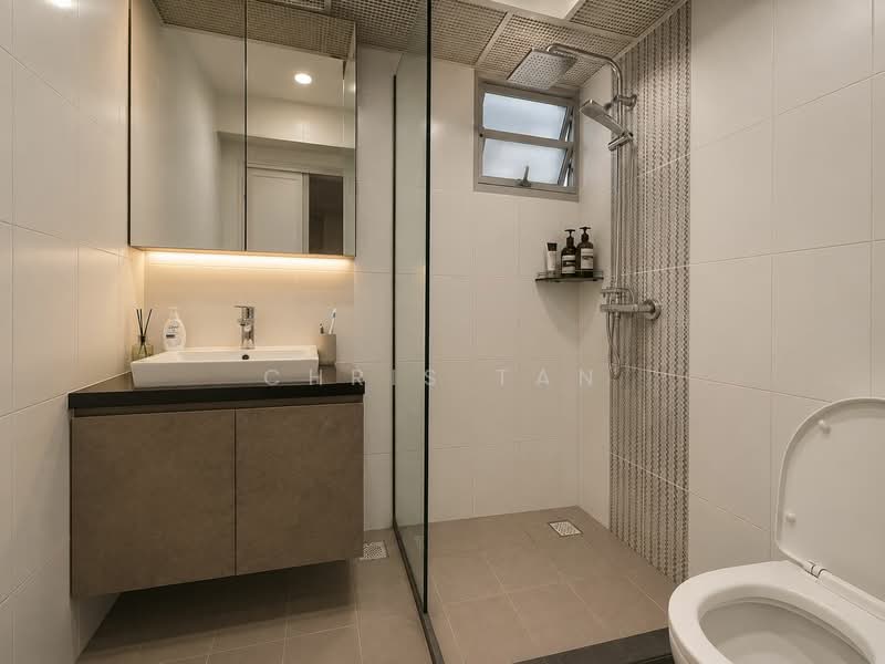 783A Woodlands Rise, 783A Woodlands Rise, 3 Bedrooms, 1,216 sqft, HDB Flat For Sale, by Chris Tan, 500153824 - Bathroom - PropertyGuru.com.sg
