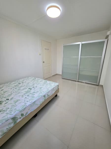 631 Hougang Avenue 8, 631 Hougang Avenue 8, Room Rental, 100 sqft, HDB Flat For Rent, by Jeremy Tan, 500153828 - Bedroom - PropertyGuru.com.sg