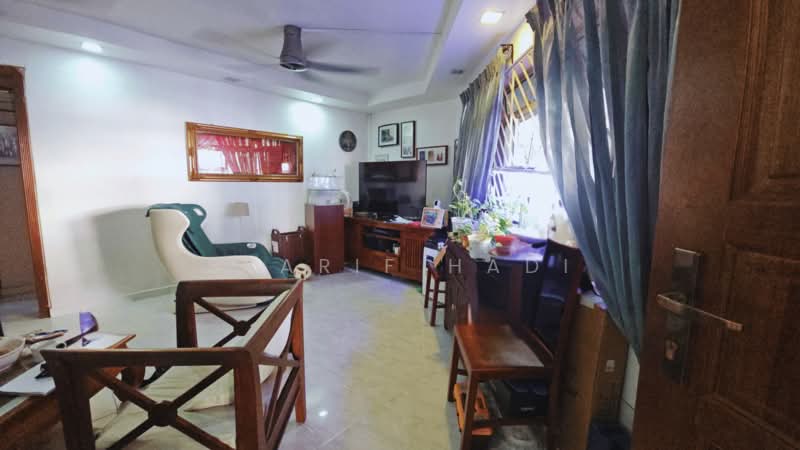 16 Saint George's Road, 16 Saint George's Road, 3 Bedrooms, 1,012 sqft, HDB Flat For Sale, by Syarif Hadi, 500153834 - Living Room - PropertyGuru.com.sg