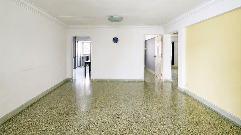 No Extension Needed, Spacious, Near Bedok Mrt, , 3 Bedrooms, 882 sqft, HDB Flat For Sale, by Aaron Leong, 500153844 - Living Room - PropertyGuru.com.sg