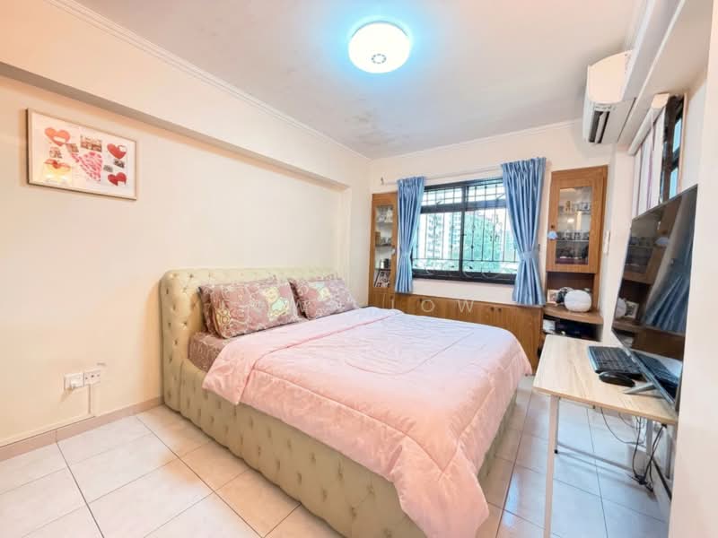 682C Jurong West Central 1, 682C Jurong West Central 1, 3 Bedrooms, 1,023 sqft, HDB Flat For Sale, by Dawn Low, 500153850 - Master Bedroom - PropertyGuru.com.sg
