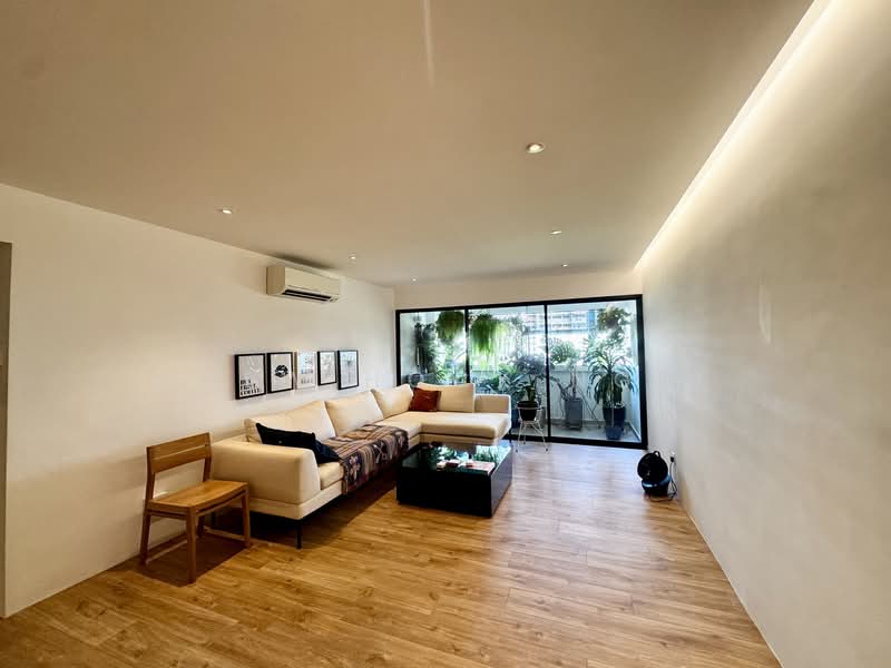791 Yishun Avenue 2, 791 Yishun Avenue 2, 3 Bedrooms, 1,578 sqft, HDB Flat For Sale, by Chew Hock Ngee, 500153855 - Living Room - PropertyGuru.com.sg