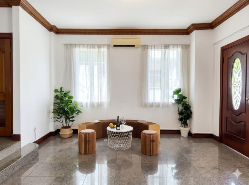 Gentle Villas, Gentle Drive, 5 Bedrooms, 2,900 sqft, Semi-Detached House For Sale, by Chloe Lim, 500153856 - Living Room - PropertyGuru.com.sg