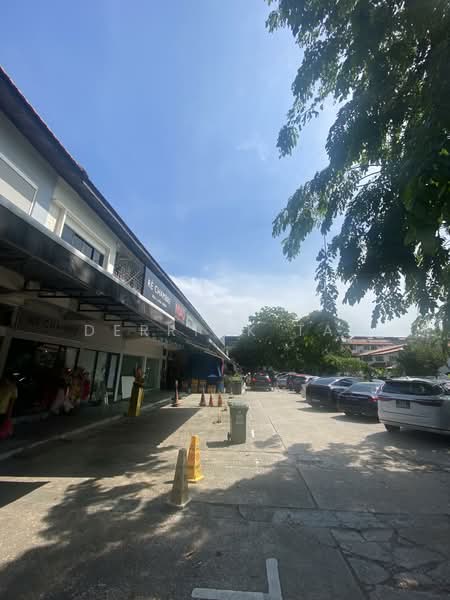 Freehold Shophouse at Jalan Tua Kong, East Coast / Marine Parade, 3,700 sqft, Food & Beverage For Sale, by Derrick Tai, 500153858 - Exterior - CommercialGuru.com.sg