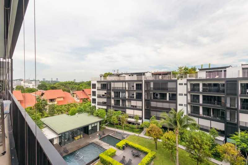 Village @ Pasir Panjang, 463 Pasir Panjang Road, 3 Bedrooms, 2,024 sqft, Condominium For Sale, by Alicia Soh, 500153865 - Exterior - PropertyGuru.com.sg