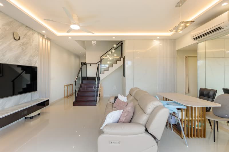 Village @ Pasir Panjang, 463 Pasir Panjang Road, 3 Bedrooms, 2,024 sqft, Condominium For Sale, by Alicia Soh, 500153865 - Living Room - PropertyGuru.com.sg