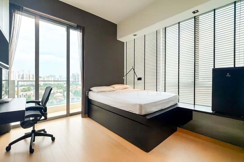 ⭐️ Award Winning Designer Unit /w Holland & Bukit Timah Views | Triplex Penthouse ⭐, , 5 Bedrooms, 4,510 sqft, Condominium For Sale, by Keith Lim, 500153873 - Bedroom - PropertyGuru.com.sg