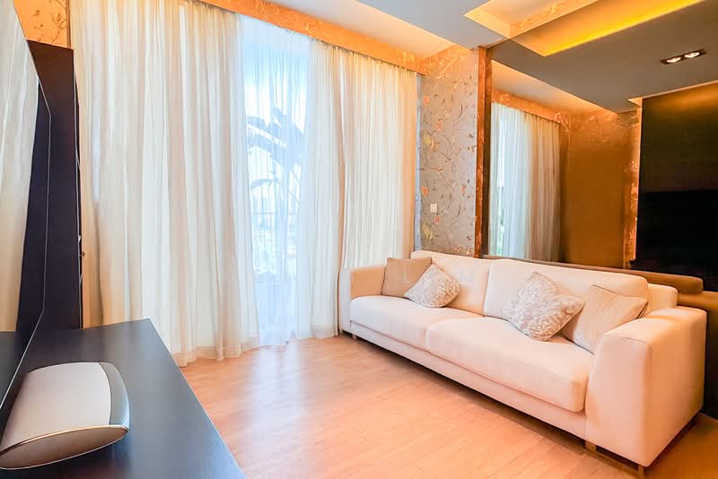 ⭐️ Award Winning Designer Unit /w Holland & Bukit Timah Views | Triplex Penthouse ⭐, , 5 Bedrooms, 4,510 sqft, Condominium For Sale, by Keith Lim, 500153873 - Living Room - PropertyGuru.com.sg