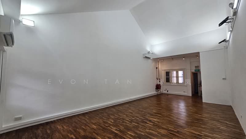 ✨ High Ceiling Shophouse Studio Space in Chinatown, Trengganu Street | Pagoda Street | Chinatown MRT, 785 sqft, Shop / Shophouse For Rent, by Evon Tan 陈玉凤, 500153876 - Interior - CommercialGuru.com.sg