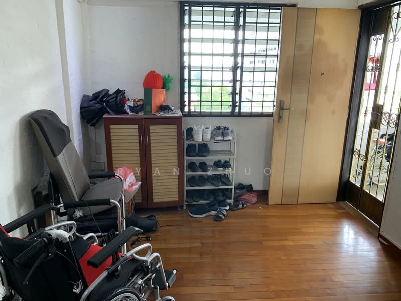121 Yishun Street 11, 121 Yishun Street 11, 2 Bedrooms, 721 sqft, HDB Flat For Sale, by Ryan Zhuo, 500153877 - Interior - PropertyGuru.com.sg