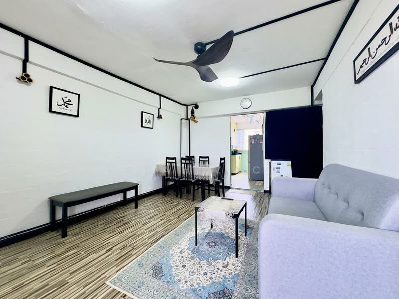 93 Paya Lebar Way, 93 Paya Lebar Way, 2 Bedrooms, 624 sqft, HDB Flat For Sale, by Farah Zack, 500153880 - Living Room - PropertyGuru.com.sg