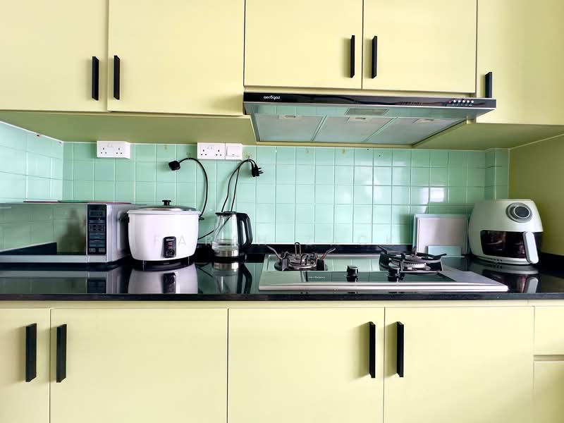 93 Paya Lebar Way, 93 Paya Lebar Way, 2 Bedrooms, 624 sqft, HDB Flat For Sale, by Farah Zack, 500153880 - Kitchen - PropertyGuru.com.sg