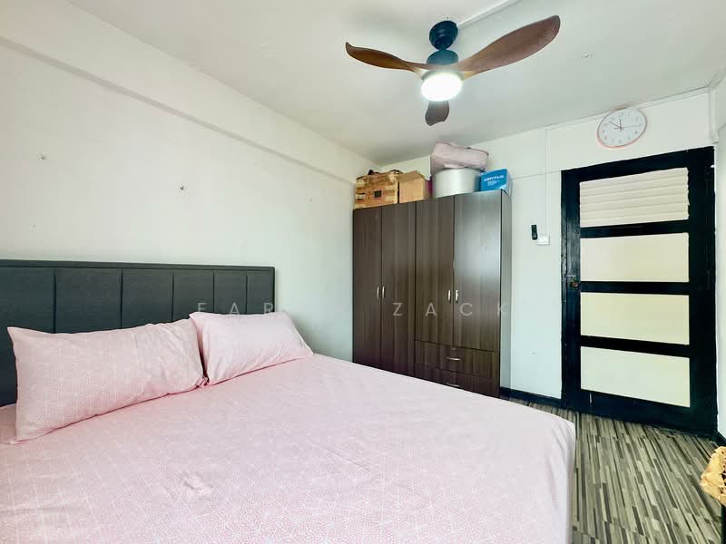 93 Paya Lebar Way, 93 Paya Lebar Way, 2 Bedrooms, 624 sqft, HDB Flat For Sale, by Farah Zack, 500153880 - Bedroom - PropertyGuru.com.sg