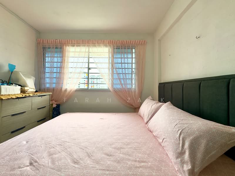 93 Paya Lebar Way, 93 Paya Lebar Way, 2 Bedrooms, 624 sqft, HDB Flat For Sale, by Farah Zack, 500153880 - Bedroom - PropertyGuru.com.sg