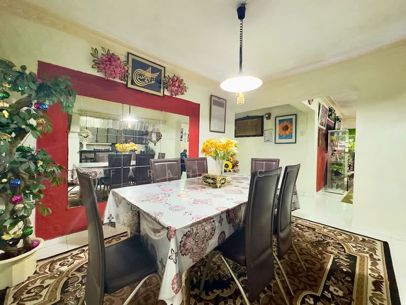 306 Ang Mo Kio Avenue 1, 306 Ang Mo Kio Avenue 1, 4 Bedrooms, 1,324 sqft, HDB Flat For Sale, by Farah Zack, 500153881 - Dining Room - PropertyGuru.com.sg