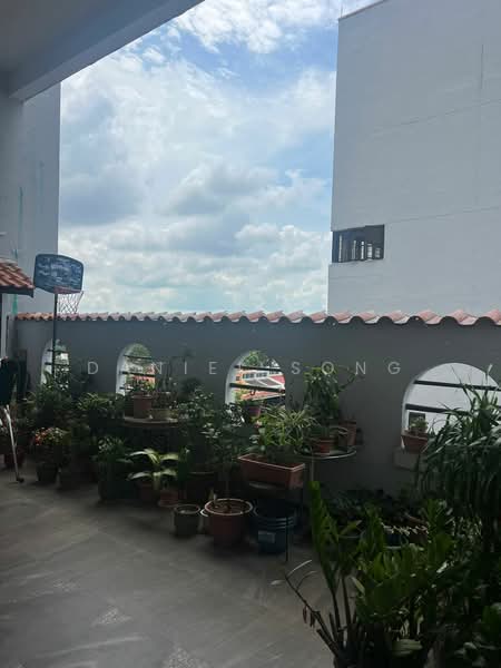 Bedok Court, 295 Bedok South Avenue 3, Room Rental, 160 sqft, Condominium For Rent, by Daniel Song, 500153890 - Balcony - PropertyGuru.com.sg