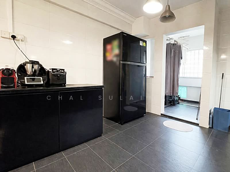 769 Pasir Ris Street 71, 769 Pasir Ris Street 71, 3 Bedrooms, 1,130 sqft, HDB Flat For Sale, by Chal Sulaiman, 500153900 - Kitchen - PropertyGuru.com.sg