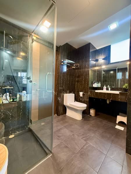 Mandarin Gardens, 1 Siglap Road, 3 Bedrooms, 1,528 sqft, Condominium For Rent, by Vandana Malik (Vanda), 500153920 - Bathroom - PropertyGuru.com.sg