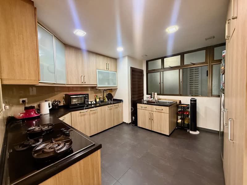 Mandarin Gardens, 1 Siglap Road, 3 Bedrooms, 1,528 sqft, Condominium For Rent, by Vandana Malik (Vanda), 500153920 - Kitchen - PropertyGuru.com.sg