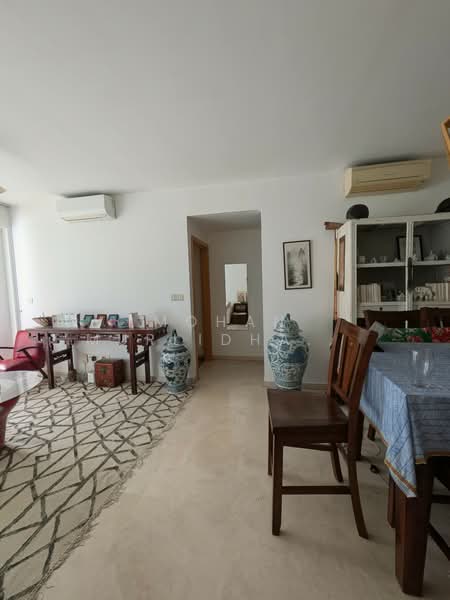 Parc Emily, 5 Mount Emily Road, 2 Bedrooms, 1,195 sqft, Condominium For Rent, by Mohan Murlidhar Harjani, 500153953 - Living Room - PropertyGuru.com.sg
