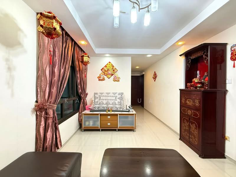 678C Jurong West Street 64, 678C Jurong West Street 64, 3 Bedrooms, 990 sqft, HDB Flat For Sale, by Kavin Kuah, 500153955 - Living Room - PropertyGuru.com.sg