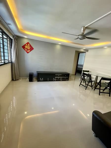 226 Serangoon Avenue 4, 226 Serangoon Avenue 4, 3 Bedrooms, 980 sqft, HDB Flat For Sale, by Jasmine Tan YC, 500153958 - Living Room - PropertyGuru.com.sg