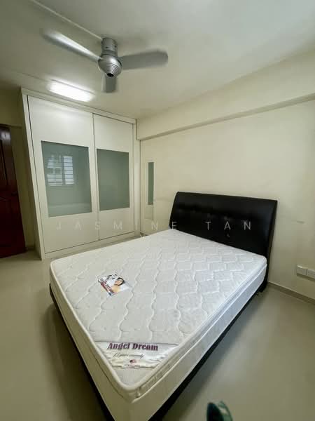 226 Serangoon Avenue 4, 226 Serangoon Avenue 4, 3 Bedrooms, 980 sqft, HDB Flat For Sale, by Jasmine Tan YC, 500153958 - Bedroom - PropertyGuru.com.sg