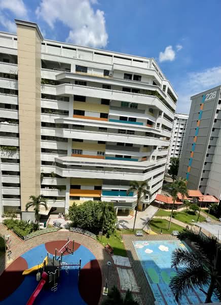 226 Serangoon Avenue 4, 226 Serangoon Avenue 4, 3 Bedrooms, 980 sqft, HDB Flat For Sale, by Jasmine Tan YC, 500153958 - Exterior - PropertyGuru.com.sg