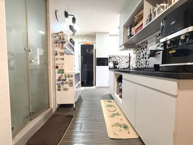 158 Yishun Street 11, 158 Yishun Street 11, 2 Bedrooms, 861 sqft, HDB Flat For Sale, by Nigel Tan, 500153961 - Kitchen - PropertyGuru.com.sg