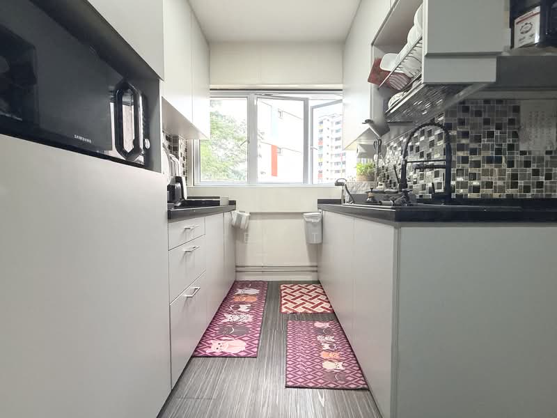 158 Yishun Street 11, 158 Yishun Street 11, 2 Bedrooms, 861 sqft, HDB Flat For Sale, by Nigel Tan, 500153961 - Kitchen - PropertyGuru.com.sg