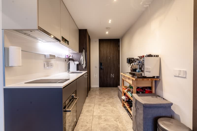 The M, 30 Middle Road, 2 Bedrooms, 592 sqft, Condominium For Sale, by Zech Ng, 500153968 - Kitchen - PropertyGuru.com.sg
