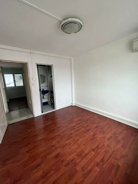102 Spottiswoode Park Road, 102 Spottiswoode Park Road, 3 Bedrooms, 850 sqft, Apartment For Sale, by Li Xinghua, 500153978 - Interior - PropertyGuru.com.sg