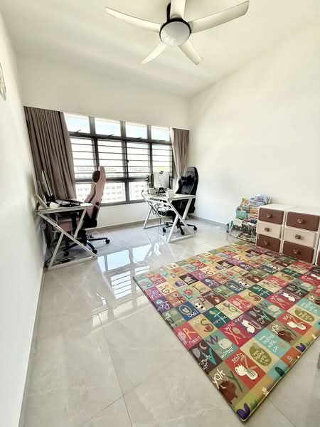 621A Tampines Street 61, 621A Tampines Street 61, 3 Bedrooms, 1,001 sqft, HDB Flat For Sale, by Thomas Tham, 500153979 - Study - PropertyGuru.com.sg
