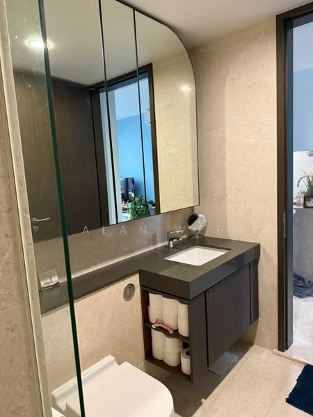 Avenue South Residence, 13 Silat Avenue, 2 Bedrooms, 657 sqft, Condominium For Rent, by Alan Wee, 500153981 - Bathroom - PropertyGuru.com.sg