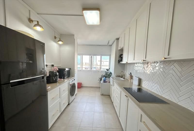 347 Clementi Avenue 5, 347 Clementi Avenue 5, 3 Bedrooms, 990 sqft, HDB Flat For Sale, by Koh Chee Wei (Victor Koh), 500153987 - Kitchen - PropertyGuru.com.sg
