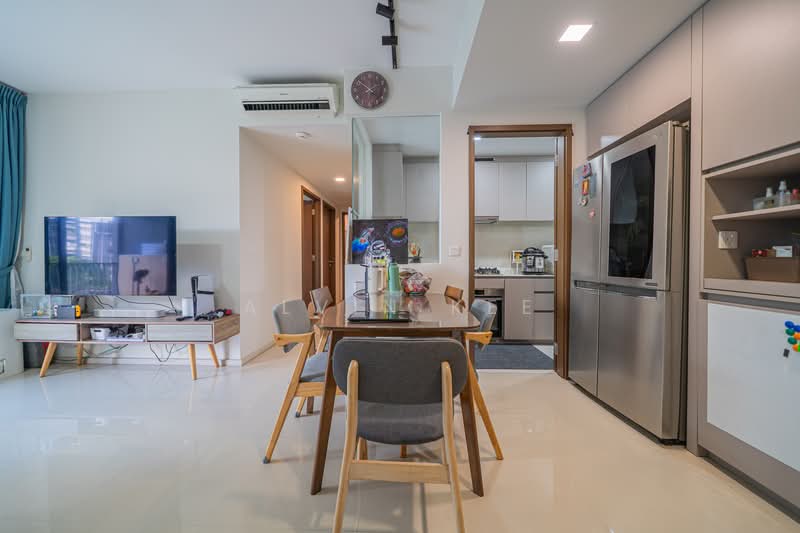 The Visionaire, 174 Canberra Drive, 4 Bedrooms, 1,141 sqft, Executive Condominium For Sale, by Alvin Kee, 500154025 - Living Room - PropertyGuru.com.sg