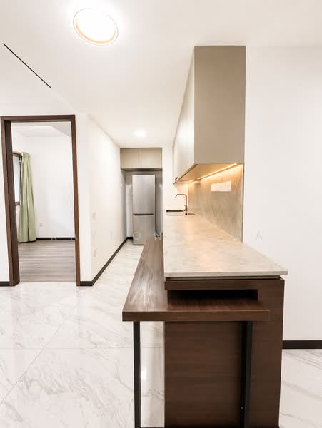 Pasir Ris 8, 8 Pasir Ris Drive 8, 2 Bedrooms, 720 sqft, Apartment For Sale, by Raymond Kwa, 500154038 - Kitchen - PropertyGuru.com.sg