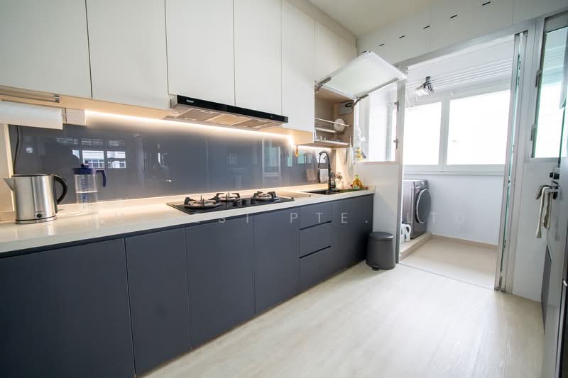 441B Bukit Batok West Avenue 8, 441B Bukit Batok West Avenue 8, 3 Bedrooms, 990 sqft, HDB Flat For Sale, by JOREEN LIM, 500154043 - Kitchen - PropertyGuru.com.sg