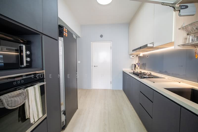 441B Bukit Batok West Avenue 8, 441B Bukit Batok West Avenue 8, 3 Bedrooms, 990 sqft, HDB Flat For Sale, by JOREEN LIM, 500154043 - Kitchen - PropertyGuru.com.sg