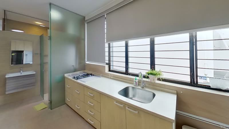 82 Tiong Poh Road, 82 Tiong Poh Road, 2 Bedrooms, 1,033 sqft, Walk-up Apartment For Rent, by Alvin Yeo, 500154044 - Kitchen - PropertyGuru.com.sg