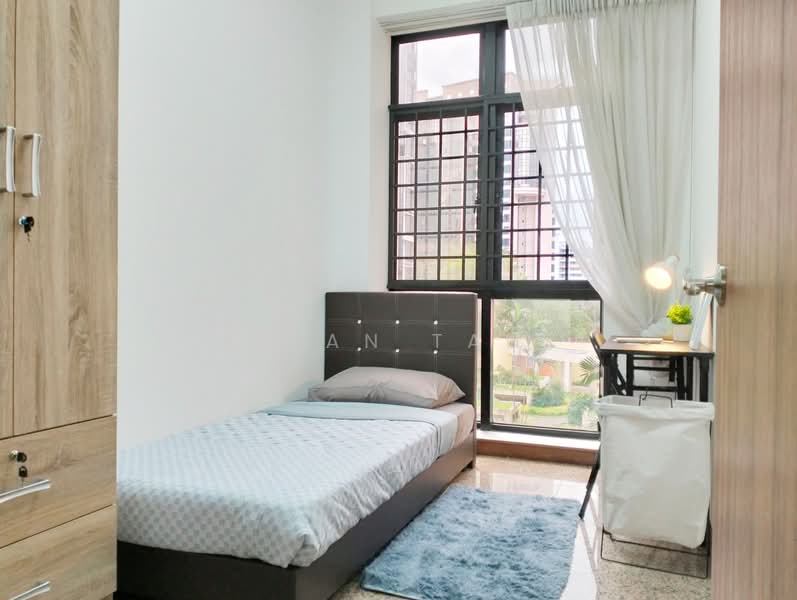 Dover Parkview, 30 Dover Rise, Room Rental, 200 sqft, Condominium For Rent, by Evan Tan, 500154046 - Bedroom CR2 - PropertyGuru.com.sg