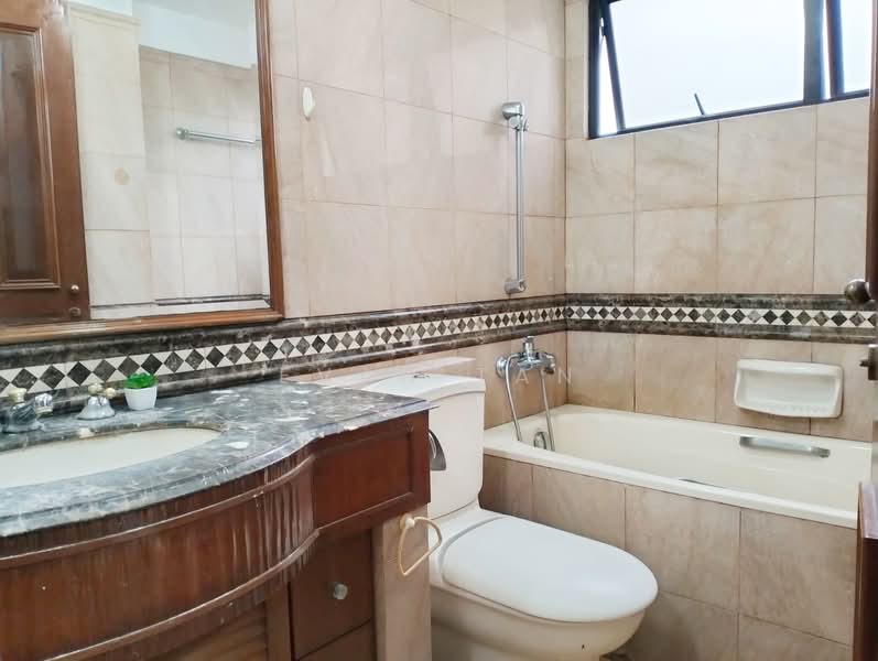 Dover Parkview, 30 Dover Rise, Room Rental, 200 sqft, Condominium For Rent, by Evan Tan, 500154046 - Bathroom - PropertyGuru.com.sg
